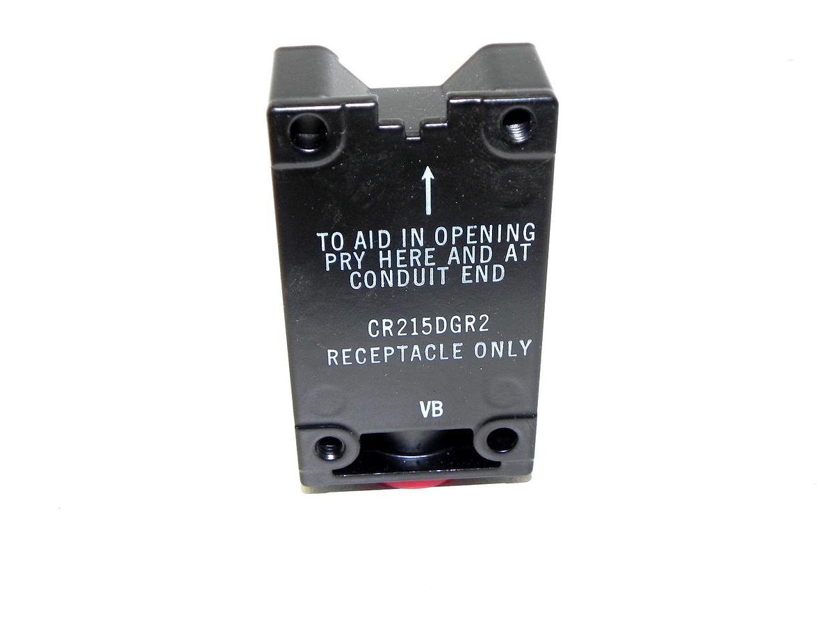 Used NEW GENERAL ELECTRIC CR215DGR2 LIMIT SWITCH RECEPTACLE