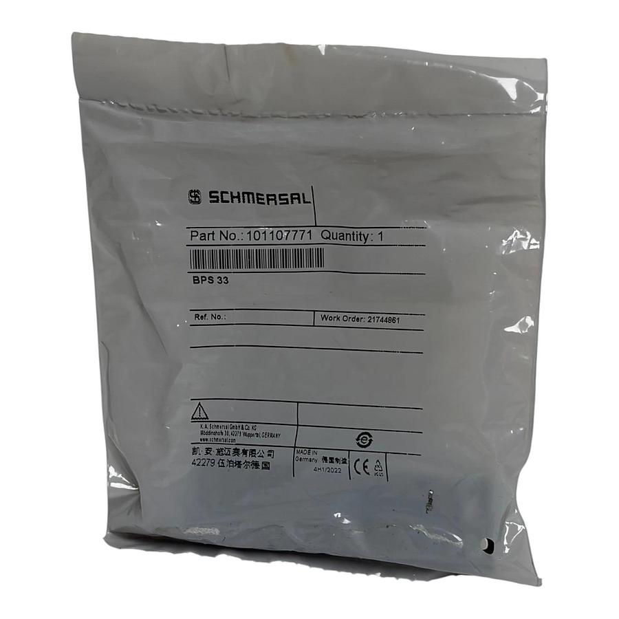 Used Schmersal BPS 33 Magnetic Safety Sensor Actuator 101107771 New Sealed