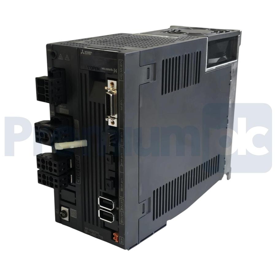 Used Mitsubishi MR-J4W2-77B MELSERVO-J4 2-Axis AC Servo Drive 750Wx2 200V 3Ph NEW