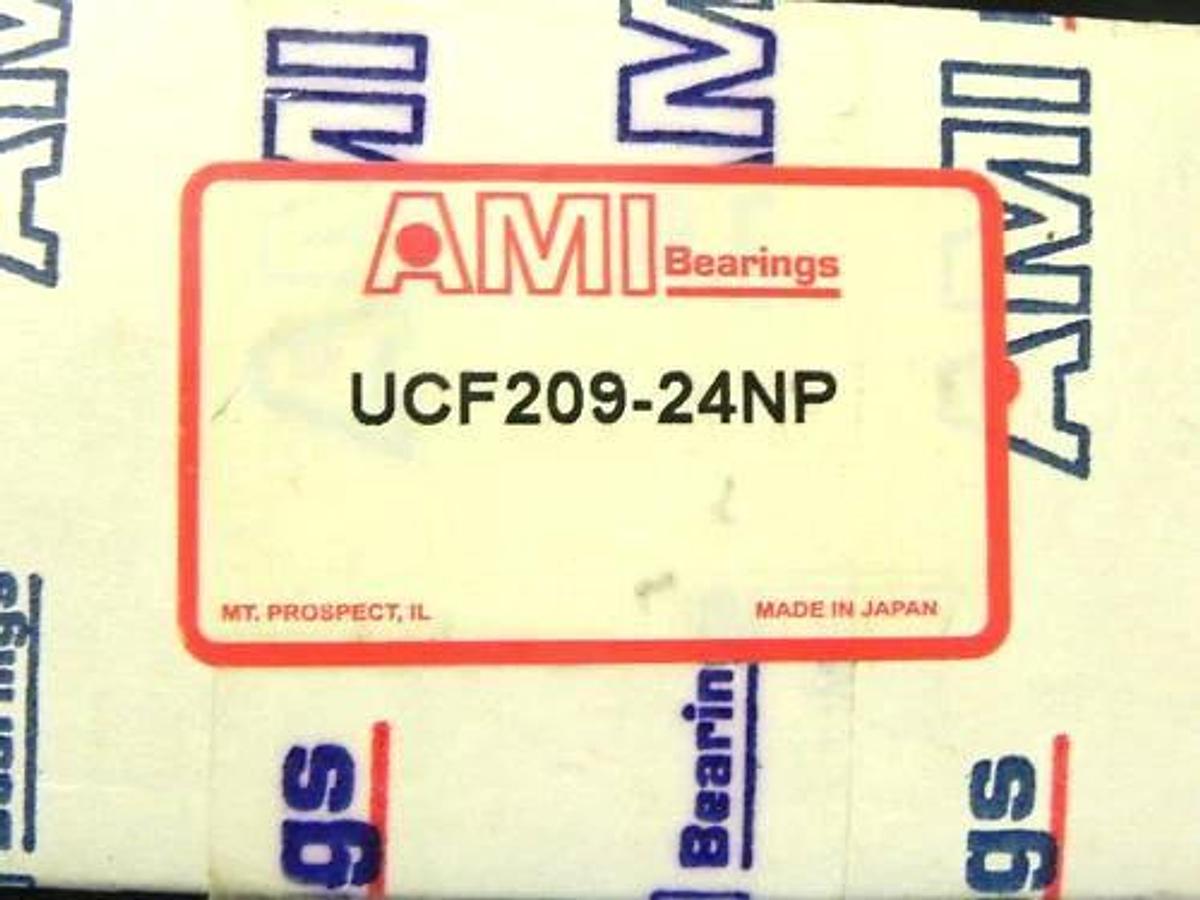 NIB AMI UCF209-24NP FLANGE MOUNTED BEARING