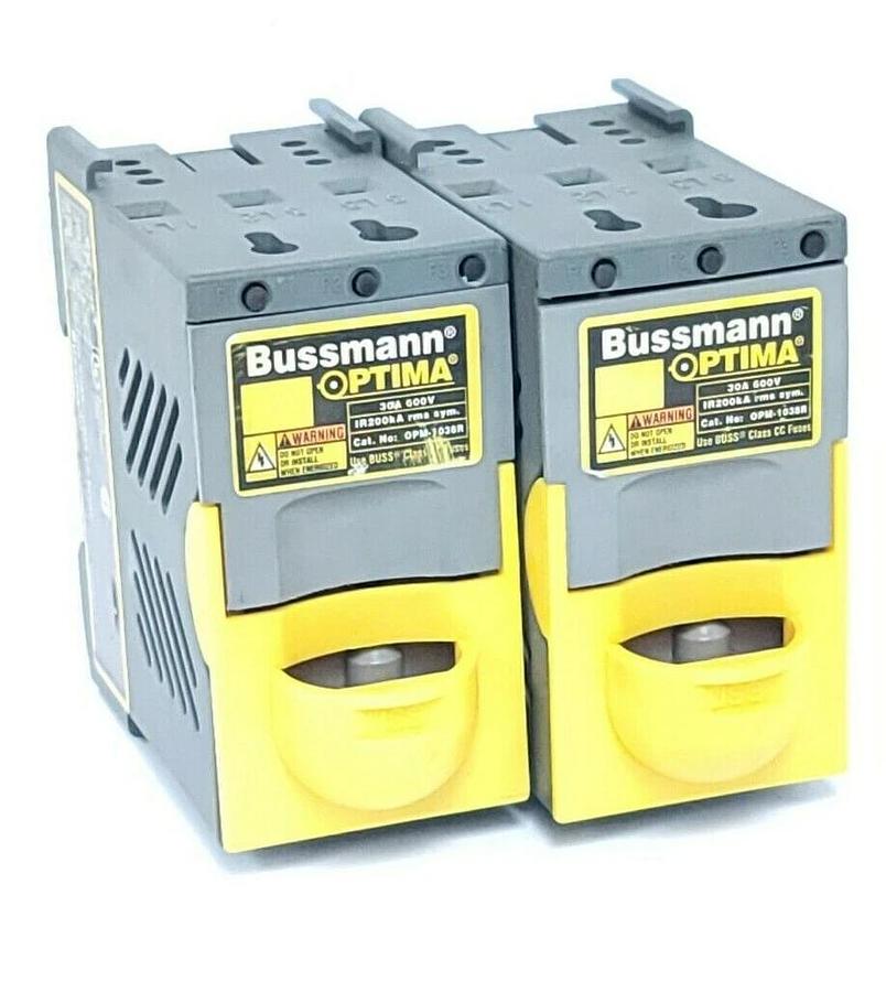 Used LOT OF 2 COOPER BUSSMANN OPM-1038R FUSE BLOCKS 30A 600V