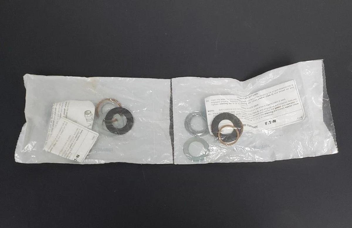 Used LOT OF 2 NEW EATON CUTLER-HAMMER E22ARK ADAPTOR KITS SER. A1
