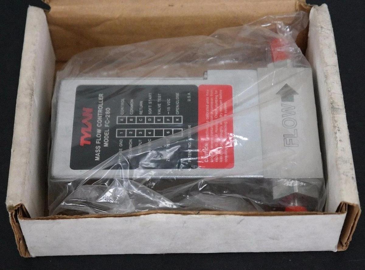 Used NIB TYLAN FC-280AV MASS FLOW CONTROLLER MODEL FC-280