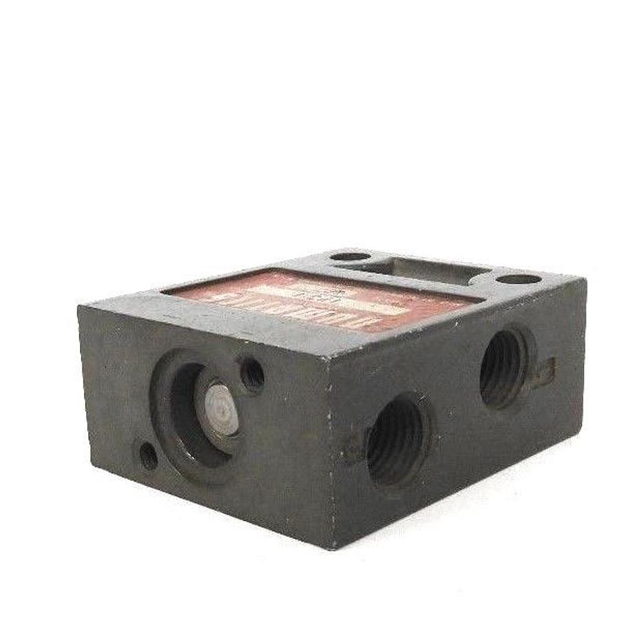 Used NUMATICS 1P3-1 VALVE 1P31 DATE 187