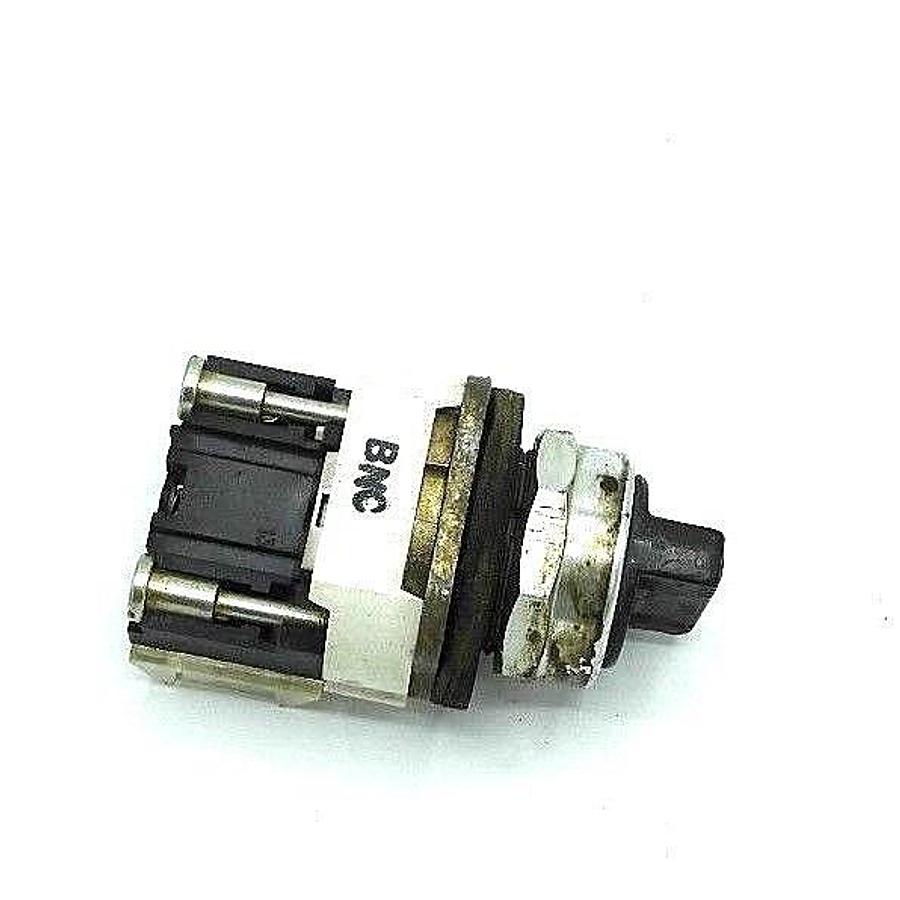 Used ALLEN BRADLEY 800T-J4 SELECTOR SWITCH SER. T W/ 800T-XA SER. D CONTACT
