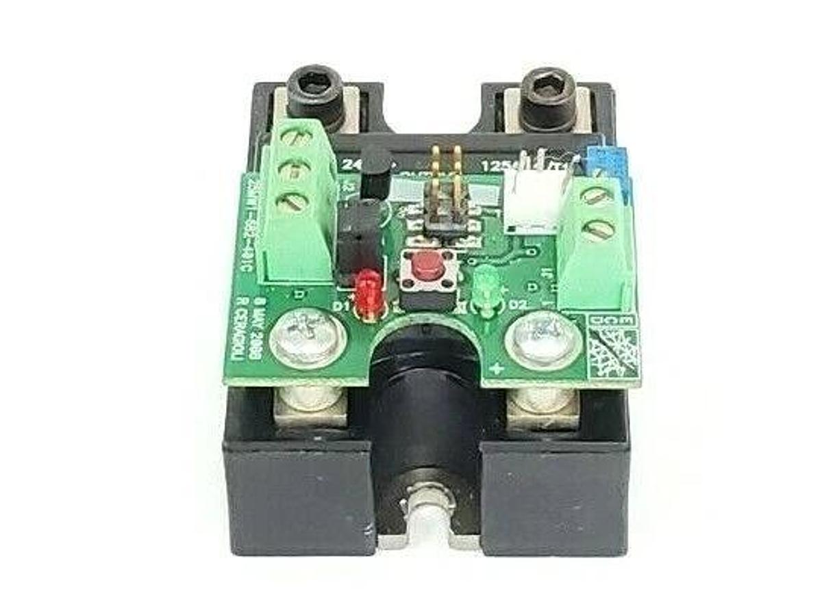 Used CRYDOM CWD24125-10 RELAY W/ ECD 25MW1-682-401C BOARD CWD2412510