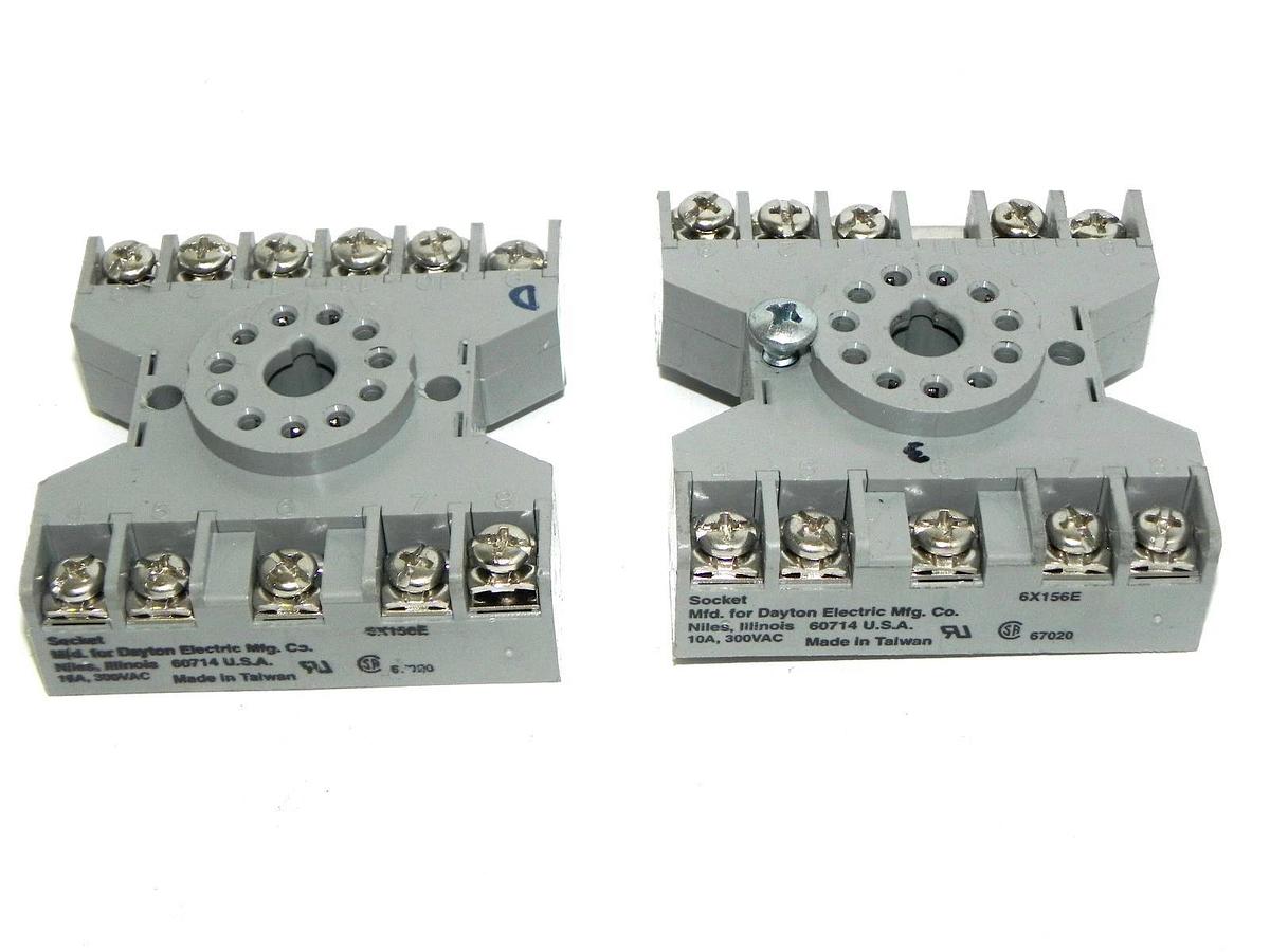 Used LOT OF 2 DAYTON 6X156E SOCKETS 10A, 300VAC