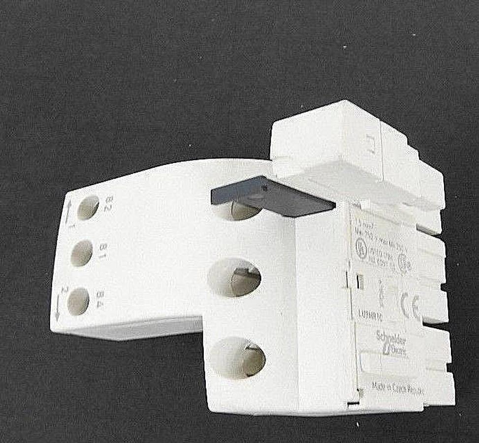 Used SCHNEIDER ELECTRIC LU9MR1C REV.PREWIRING CONNECTOR