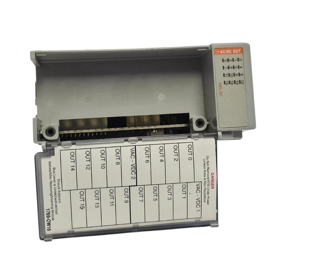 Used ALLEN BRADLEY 1769-OW16 /A CompactLogic I/O 16PT RELAY OUTPUT MODULE REV. 2