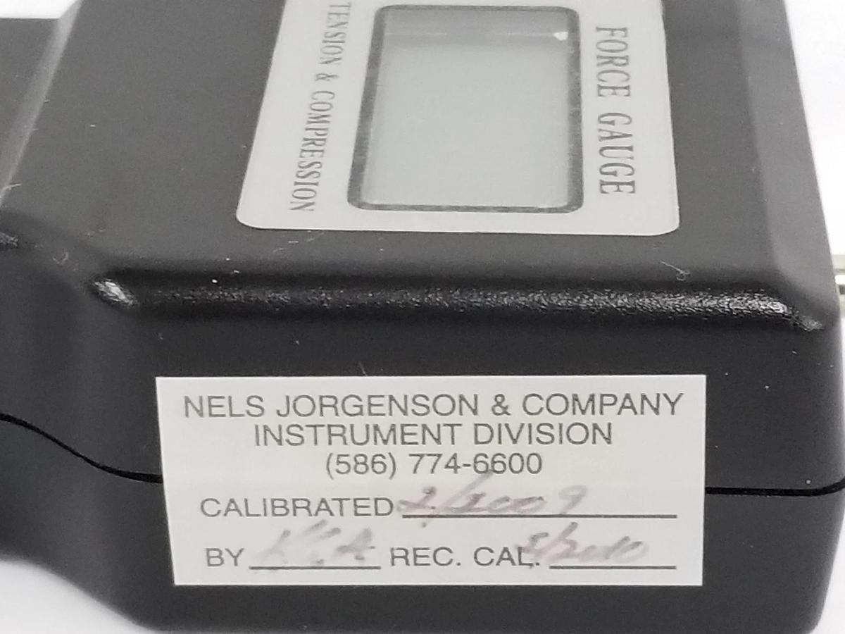 Used EXTECH 475040 TENSION & COMPRESSION FORCE GAUGE 5000G 49N 176oz. W/ ATTACHMENTS