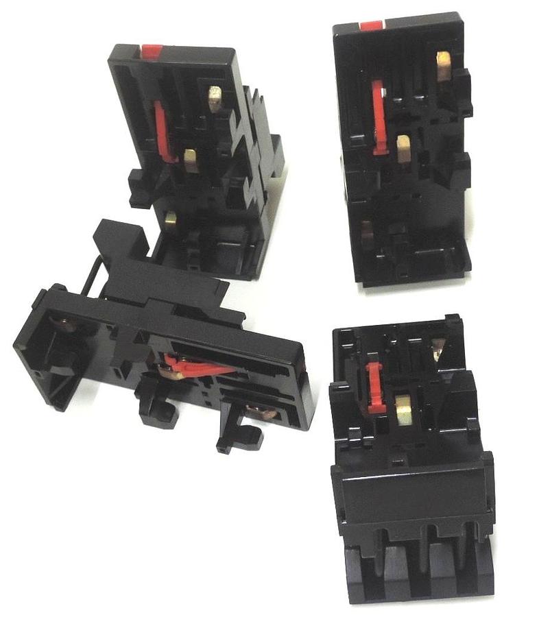 Used LOT OF 4 NIB SIEMENS 3VX4280-0Q BUS ADAPTERS 3VX42800Q