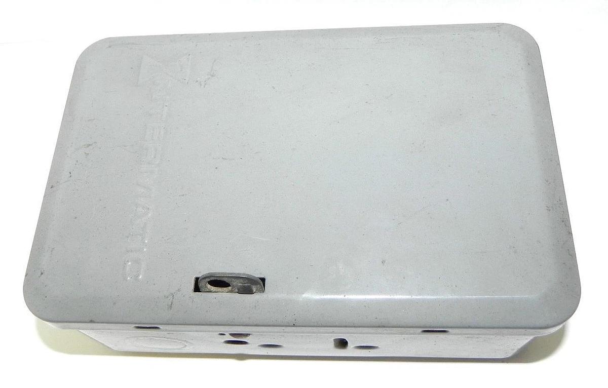 Used INTERMATIC T173 24 HOUR DIAL TIME SWITCH