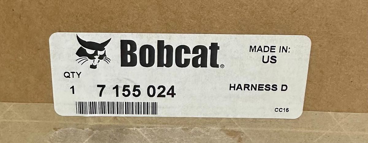Used NEW BOBCAT 7 155 024 / 7155024 S590 WIRING HARNESS OEM
