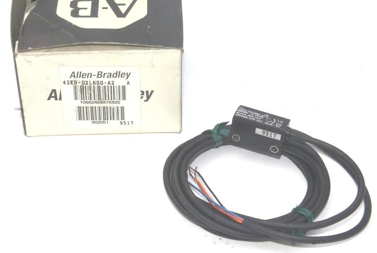 Used NIB ALLEN BRADLEY 42KB-D2LNSG-A2 PHOTOELECTRIC SENSOR SER. A, 42KBD2LNSGA2