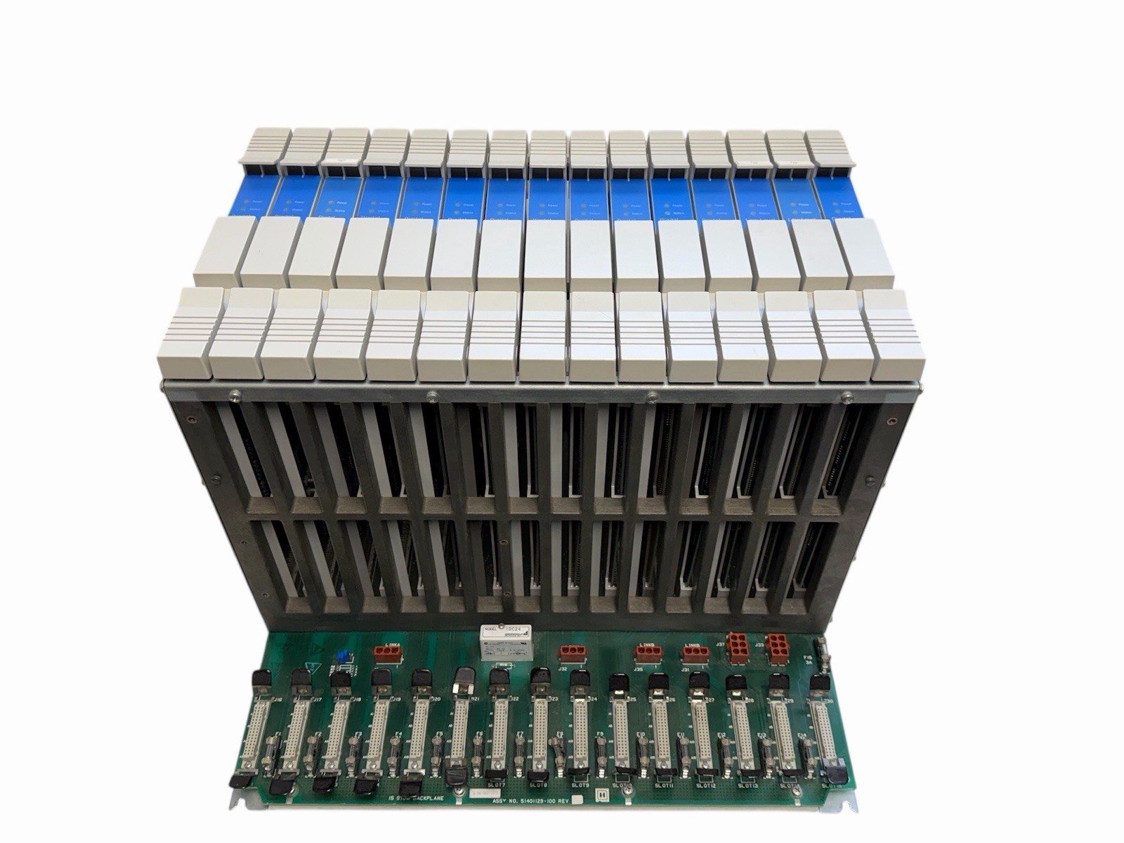 Used HONEYWELL 51401525-100 Rev A 15-Slot Chassis w/ (13) Digital & (2) Analog Module