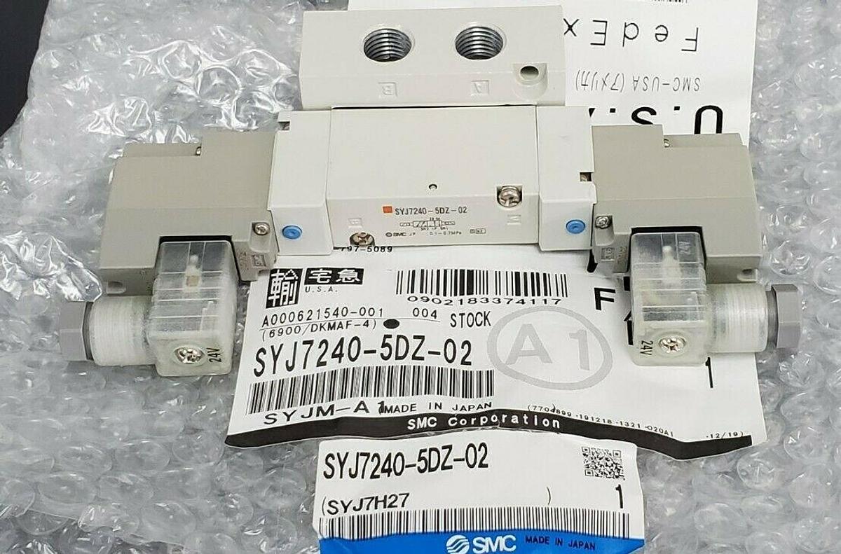 Used NEW SMC SYJ7240-5DZ-02 DOUBLE SOLENOID VALVE BASE MOUNT SYJ72405DZ02