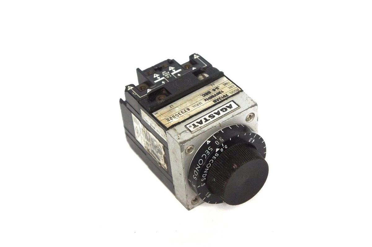 Used AGASTAT 7012AB TIME DELAY RELAY COIL: 120V 60HZ, TIME: .5 - 5 SEC.