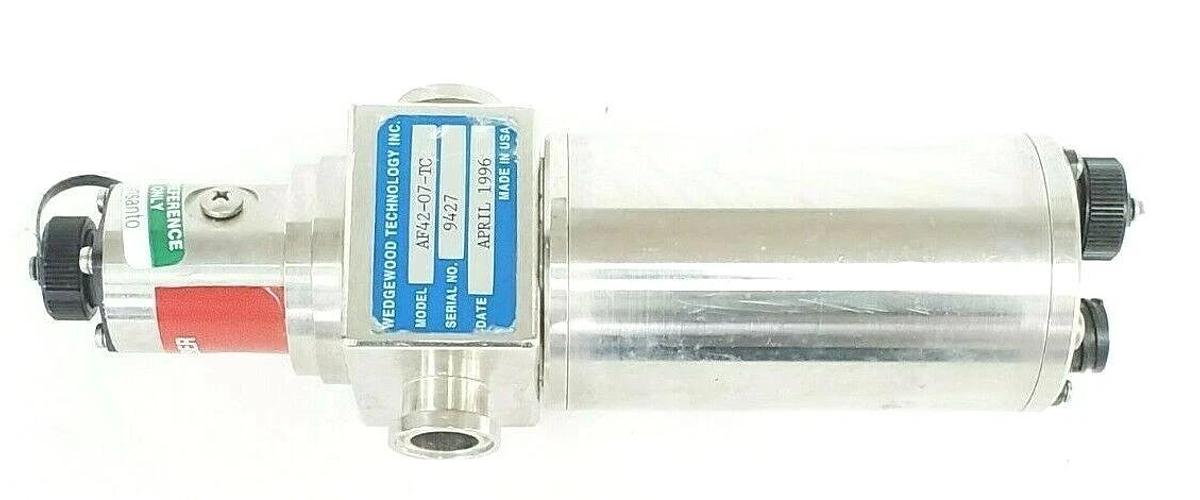 Used WEDGEWOOD TECHNOLOGY INC. AF42-07-TC OPTICAL SENSOR 4/4/8 PIN MALE CONNECTORS