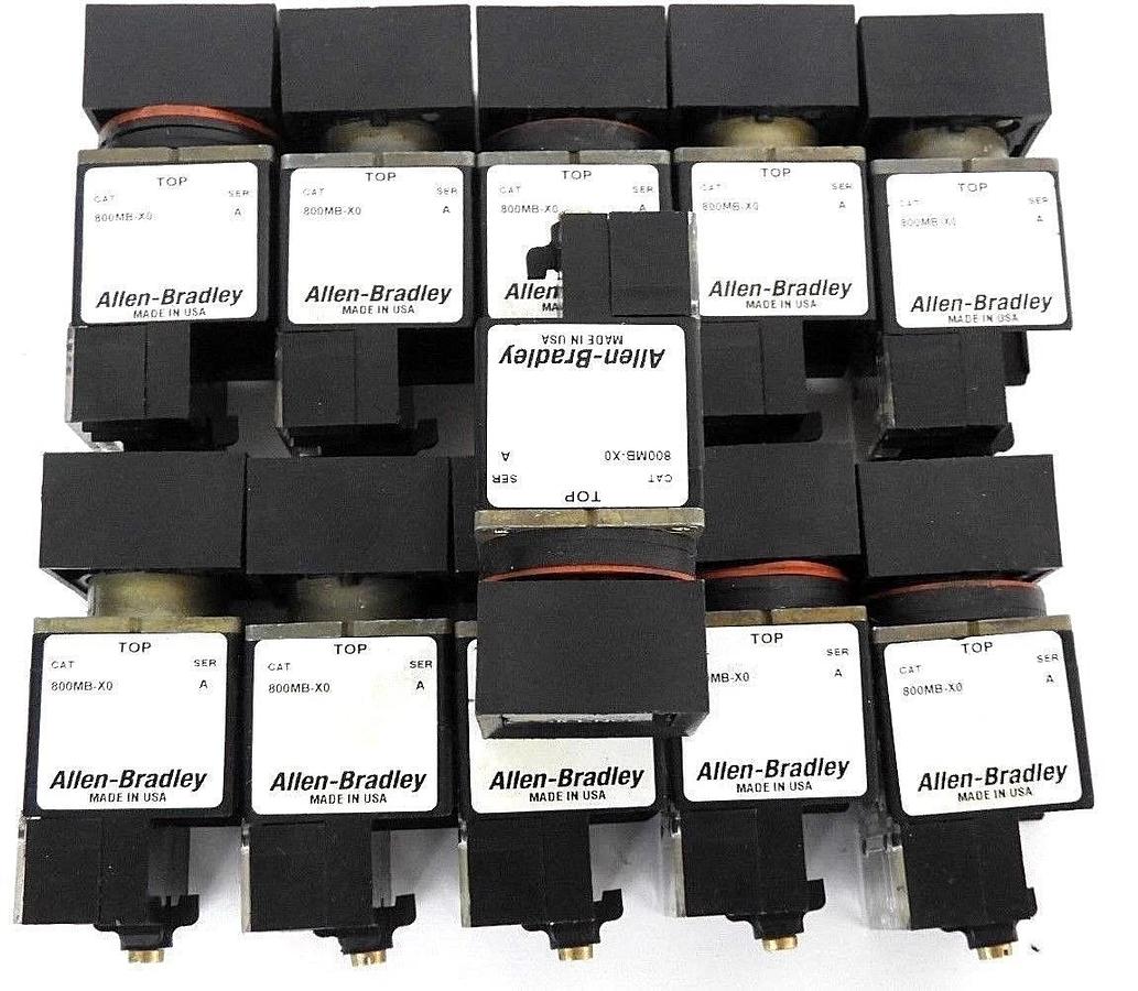 Used LOT OF 11 ALLEN BRADLEY 800MB-X0 PUSHBUTTON SWITCHES SER. A 800MB-XO W/ 800M-XD1