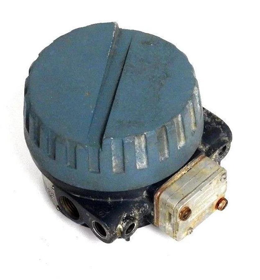 Used FOXBORO E69F-T12-S CONVERTER E69FT12S, REF NO. 4607089, INPUT: 4-20 mA