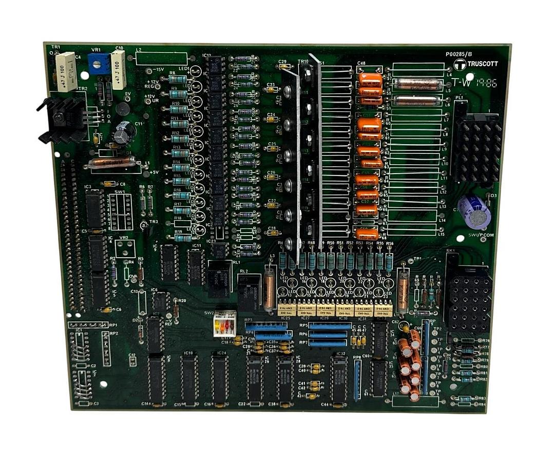 Used TRUSCOTT P00285/B / P00285B T-W I/O CONTROL BOARD OEM USNP