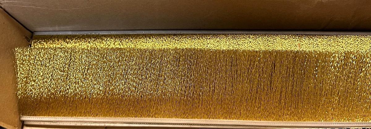 Used 4 TANIS INC MB406436 STRIP BRUSHES #4 S X 3''OT X 36''OL X .008 C BRASS NSMP