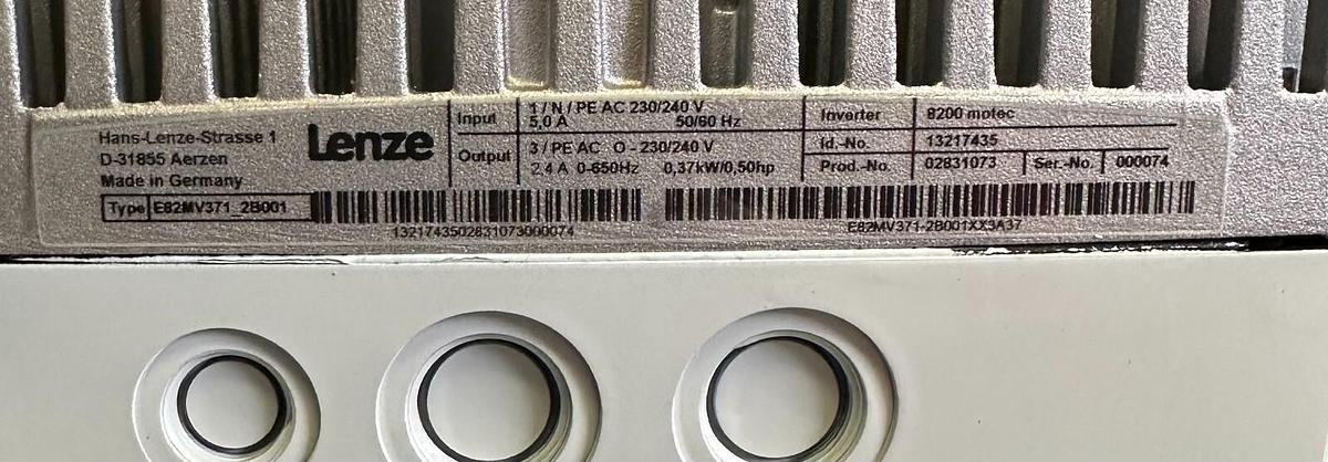 Used NEW LENZE GKR04-2E VBR071C32 GEAR MOTOR MDEMAXX071-32C0U E82MV371-2B001 INVERTER