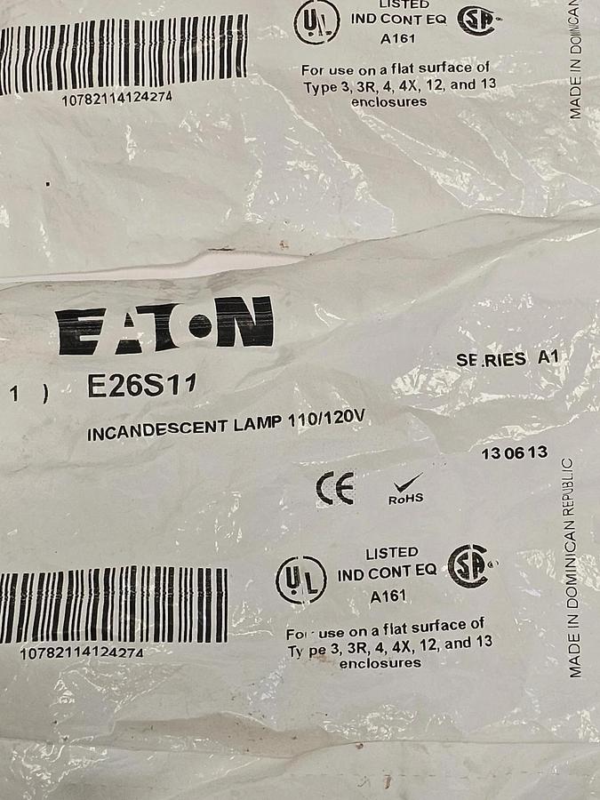 Used LOT OF 3 NEW EATON E26S11 INCANDESCENT LAMPS 110/120V SERIES A1