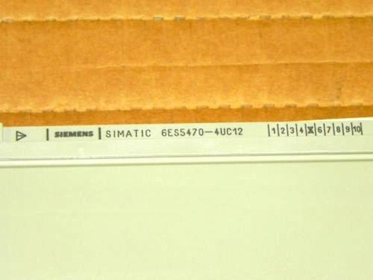 NIB SIEMENS 6ES5470-4UC12 OUTPUT MODULE 8 POINT ANALOG 6ES54704UC12