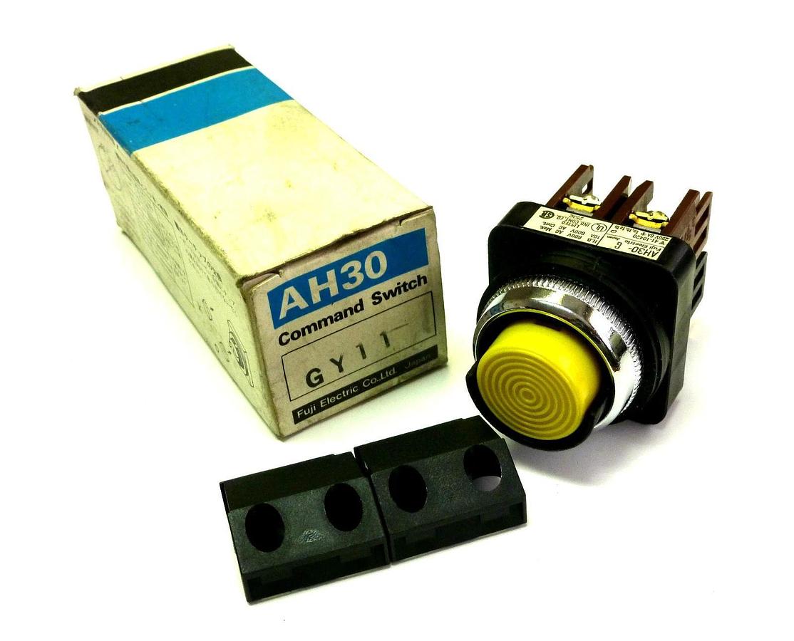 Used FUJI AH30-GY11 PUSHBUTTON YELLOW AH30GY11 600V AH30-G NIB