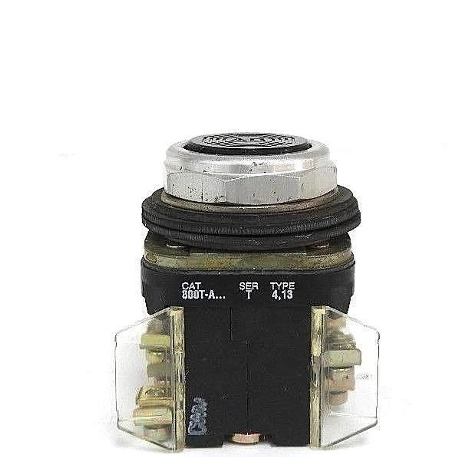 Used ALLEN BRADLEY 800T-A PUSHBUTTON 800TA SER. T W/ 800T-XA SER. D CONTACT BLOCKS