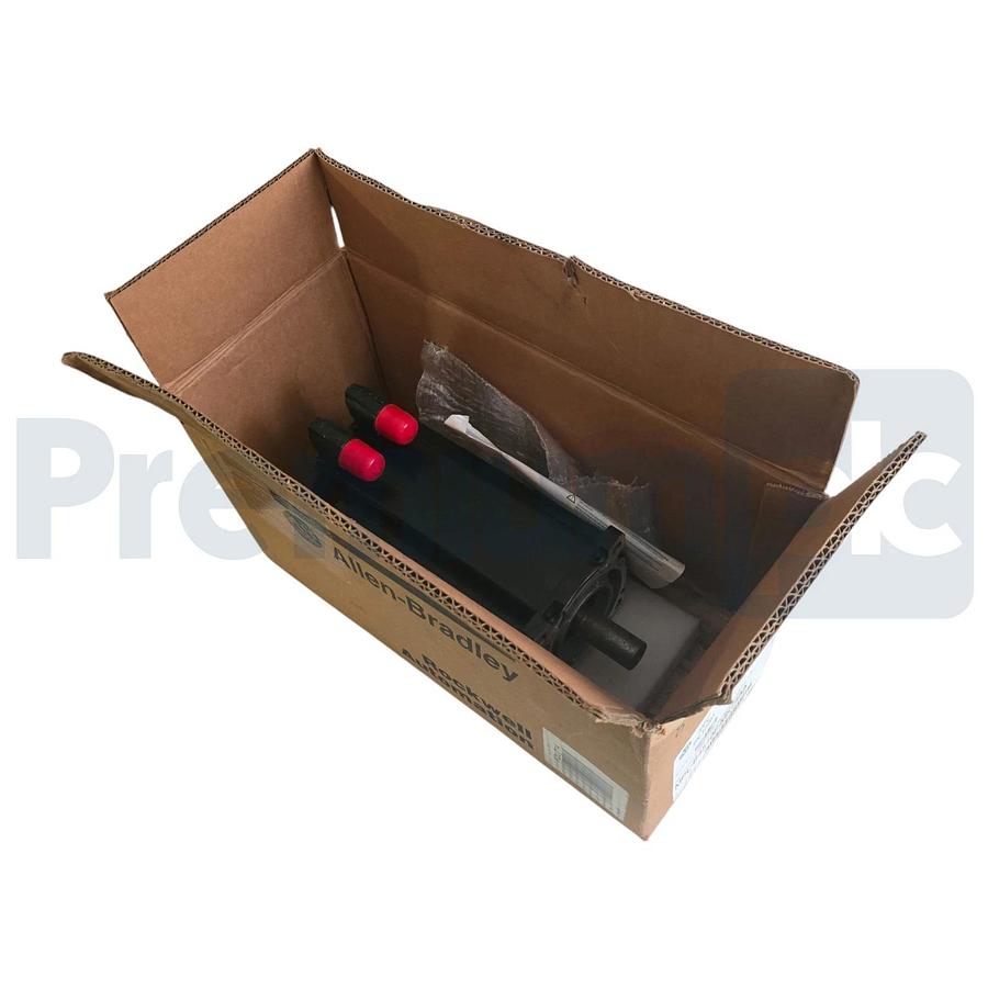 Allen-Bradley MPL-B4540F-MK74AA /A Kinetix MPL Servo Motor 460V w/Brake 24V NSMP