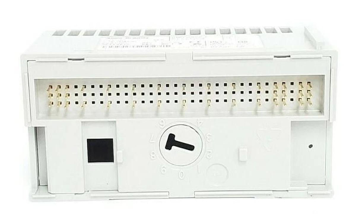 Used ALLEN BRADLEY 1794-IB10XOB6 FLEX I/O 24 VDC SINK INPUT/SOURCE OUTPUT SER. A