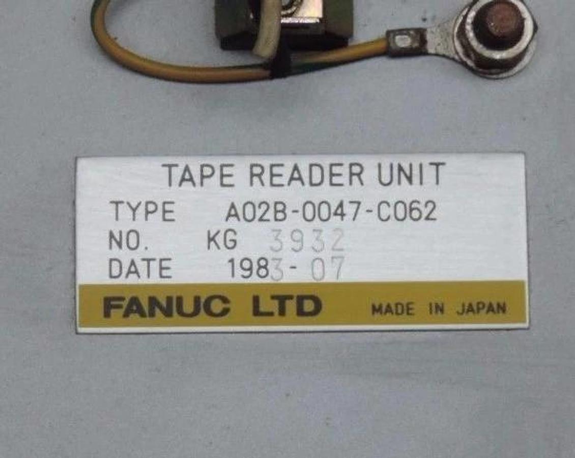 Used FANUC A02B-0047-C062 TAPE READER A20B-0007-0750/06B BOARD, A90L-0001-0114 MOTOR