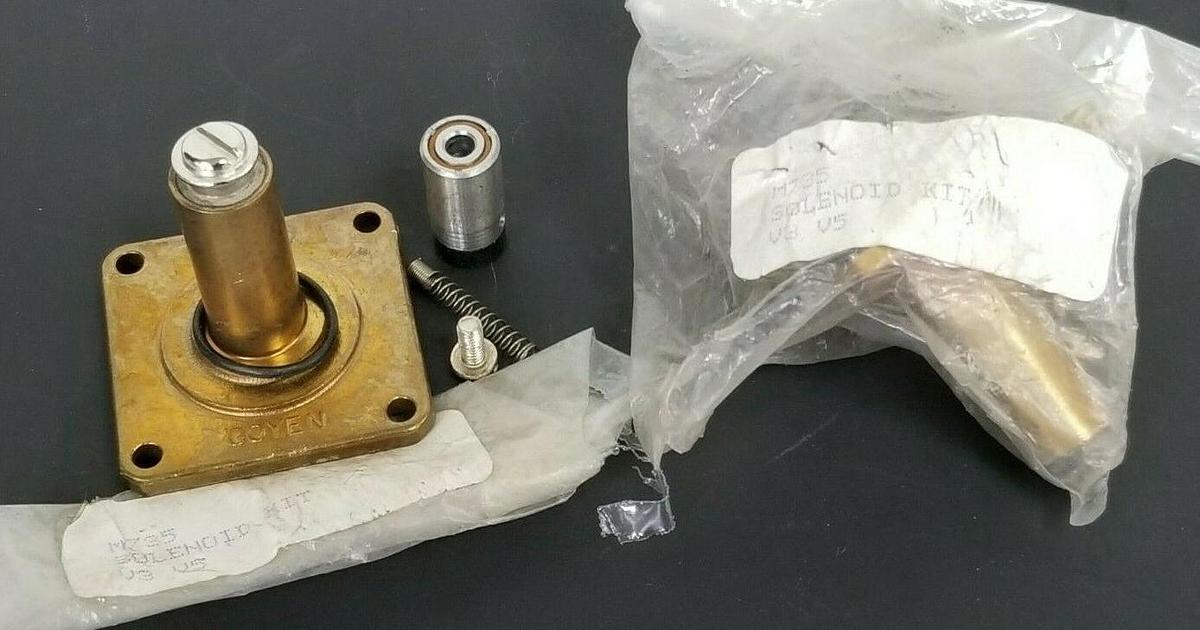 Used LOT OF 2 NEW PENTAIR / GOYEN M735 SOLENOID KITS V3 V5