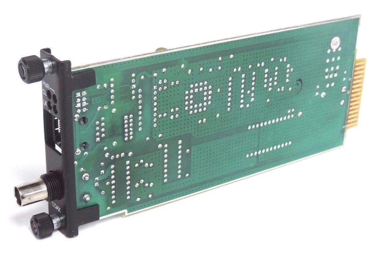 Used BLACK BOX LE6504C UTP BNC MEDIA INTERFACE CARD LE 6504C