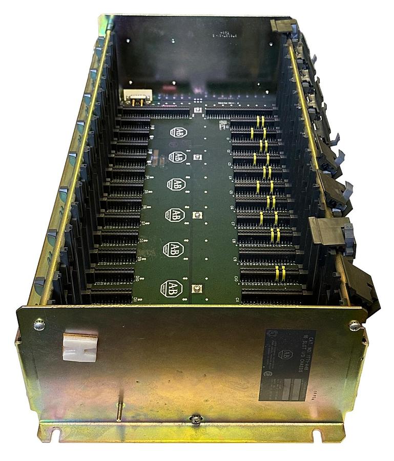 Used ALLEN BRADLEY 1771-A4B /A PLC-5 16 SLOT I/O MODULE CHASSIS 1771A4B