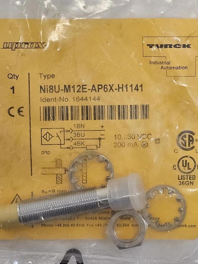 Used NEW TURCK NI8U-M12E-AP6X-H1141 PROXIMITY SENSOR IDENT-NO. 1644144