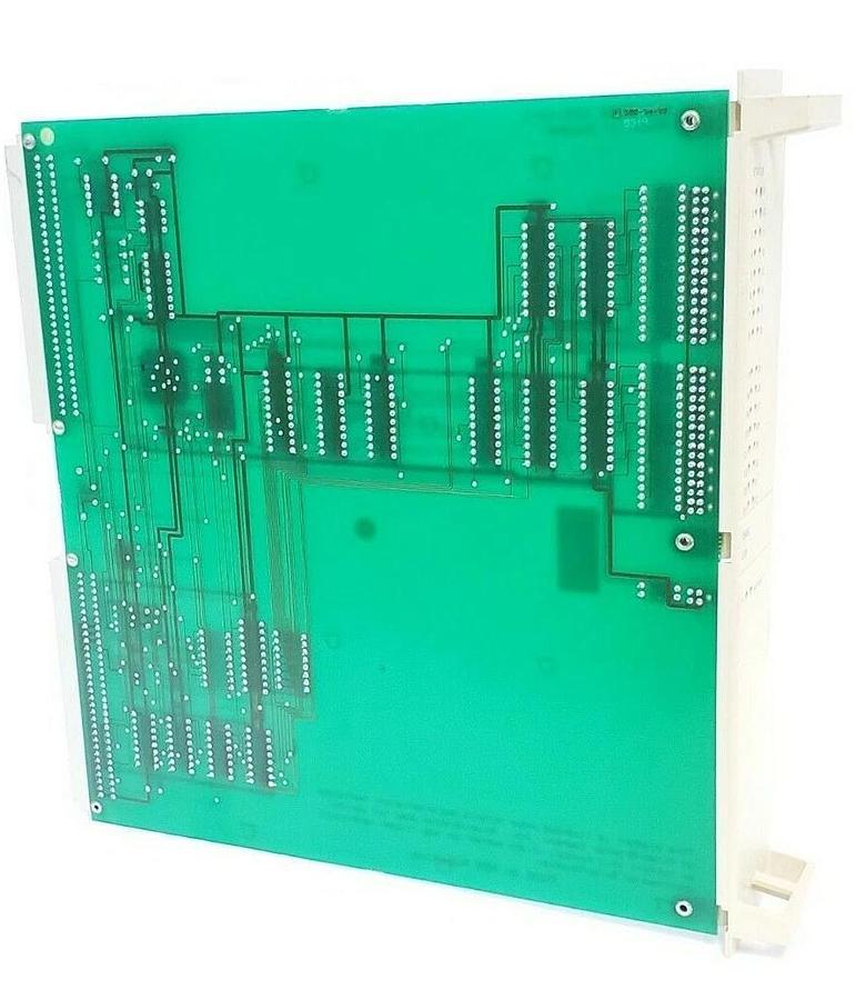 Used ABB DSQC239 YB560103-CH/8 REMOTE I/O BOARD 2668 165-14/1