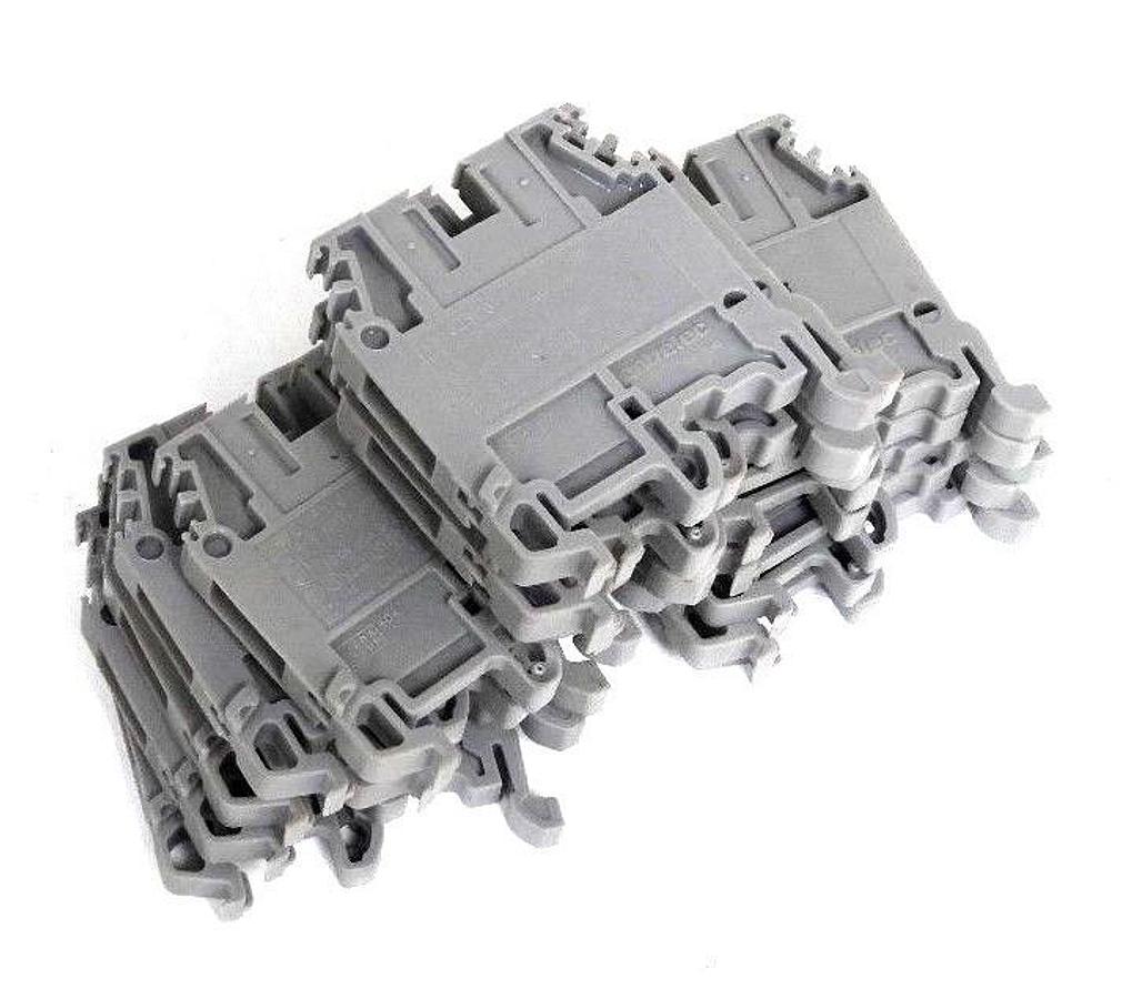 Used LOT OF 15 NEW ENTRELEC M4/6 TERMINAL BLOCKS