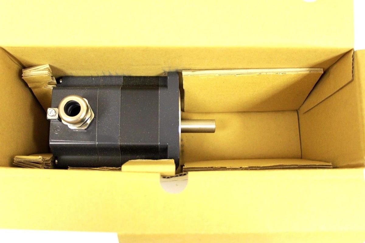 Oriental Motor PK296DT Vexta PK Series 2-Ph Stepper Motor 4.5A IP65 Rated NSMP