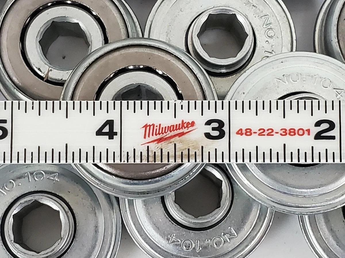 LOT OF 18 GENERIC NO. 104 BALL BEARINGS