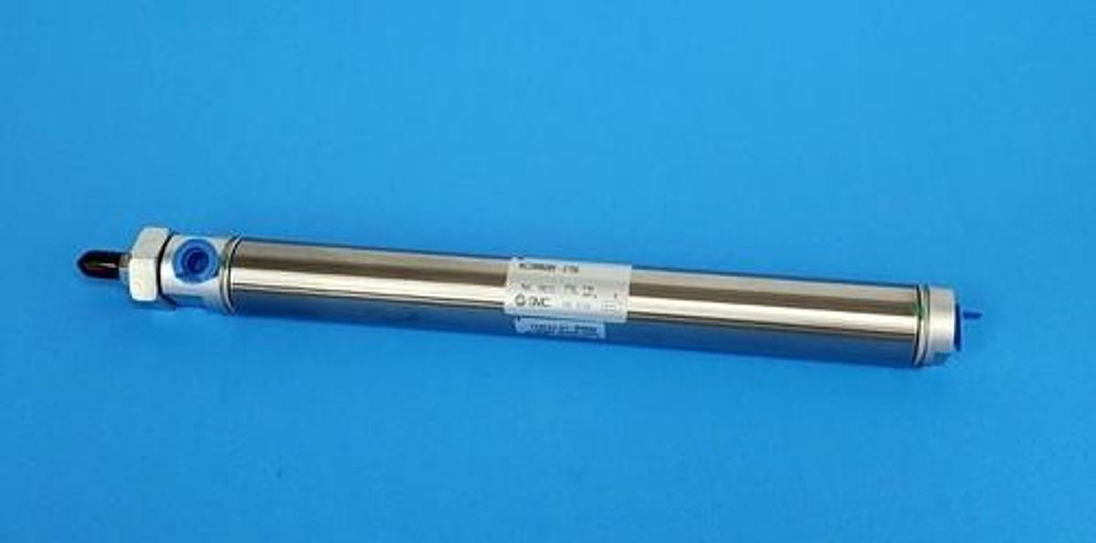 Used NEW SMC NCDMB088-0700 AIR CYLINDER 7/8 INCH BORE 7 INCH STROKE