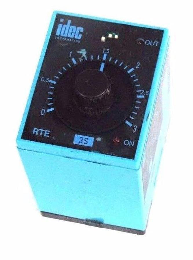 Used IDEC RTE-PS1 ELECTRONIC TIMER 120V 50/60HZ RTEPS1