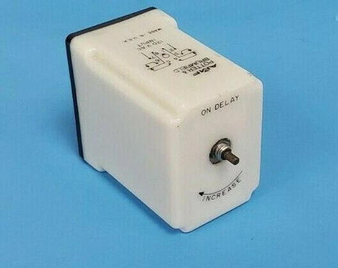 Used POTTER & BRUMFIELD CKB-38-71063 TIME DELAY RELAY 0.1 TO 10 SEC. W/ SL608-S