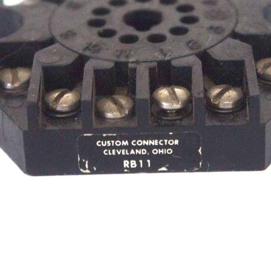 Used CUSTOM CONNECTOR RB11 SOCKET CONNECTOR 11 PIN
