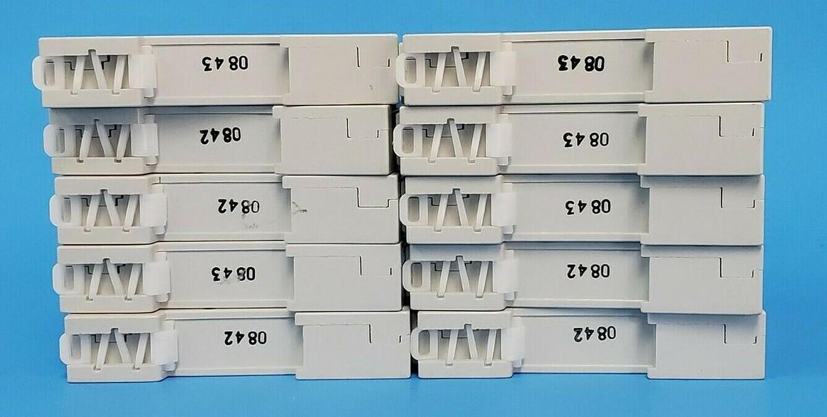 Used LOT OF 10 ALLEN BRADLEY 1492CB1DG020 CIRCUIT BREAKERS, 1492-CB1-DG-020, 2A, 1P