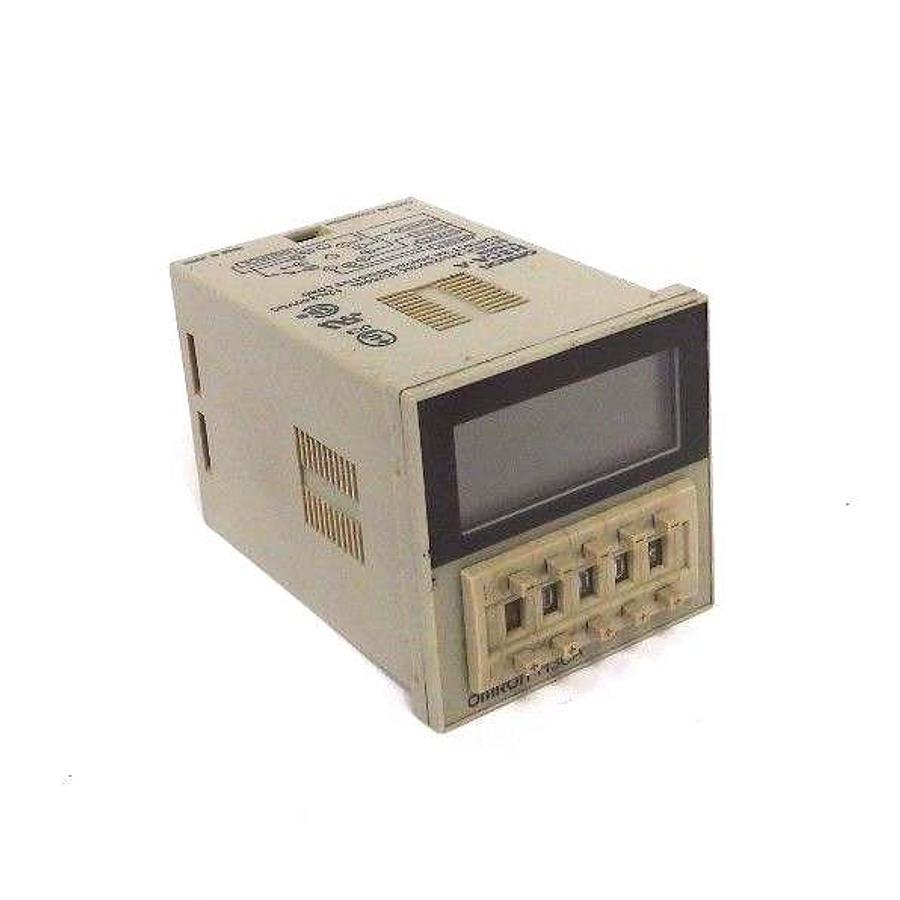 Used OMRON H3CA-A DIGITAL DISPLAY TIMER MODULE 24-240VAC, 50/60HZ, H3CA