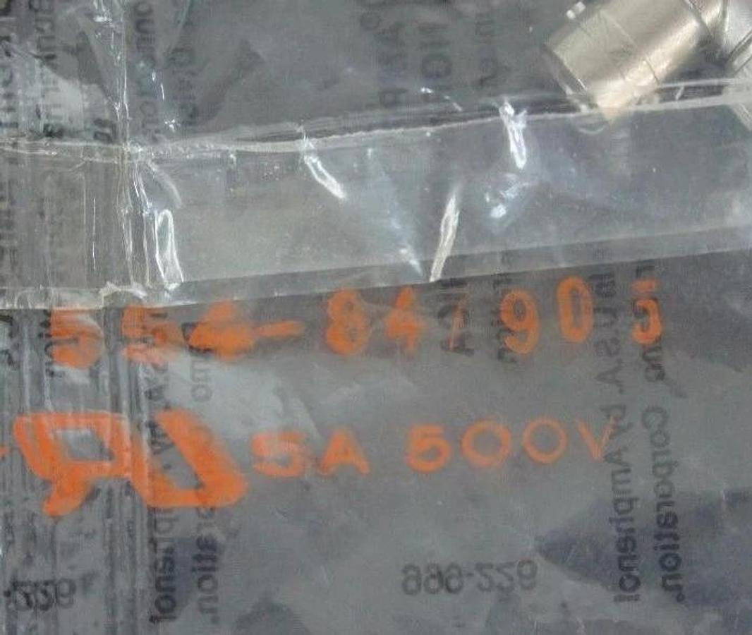Used NEW AMPHENOL 554-84/905 CONNECTOR 55484905