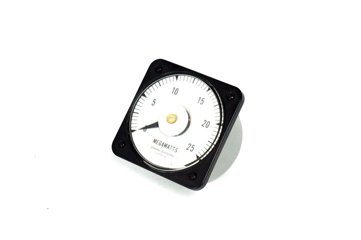 Used GENERAL ELECTRIC 6485K81184 VOLTMETER TYPE DB-40, 0-25 MEGAWATTS